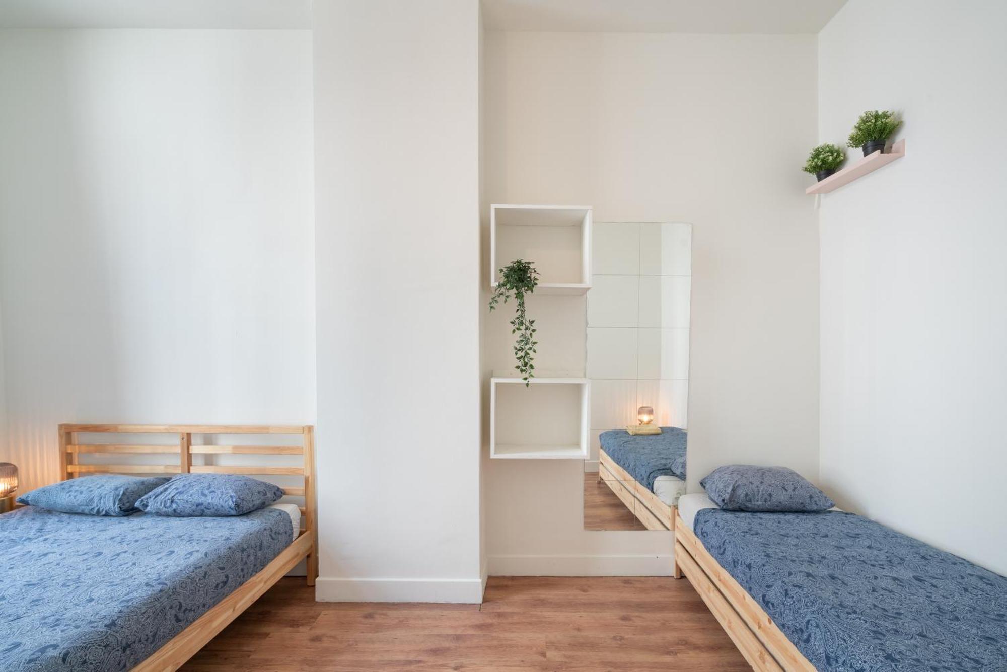 Authentic Apartments In The Center Of Antwerpen Bagian luar foto